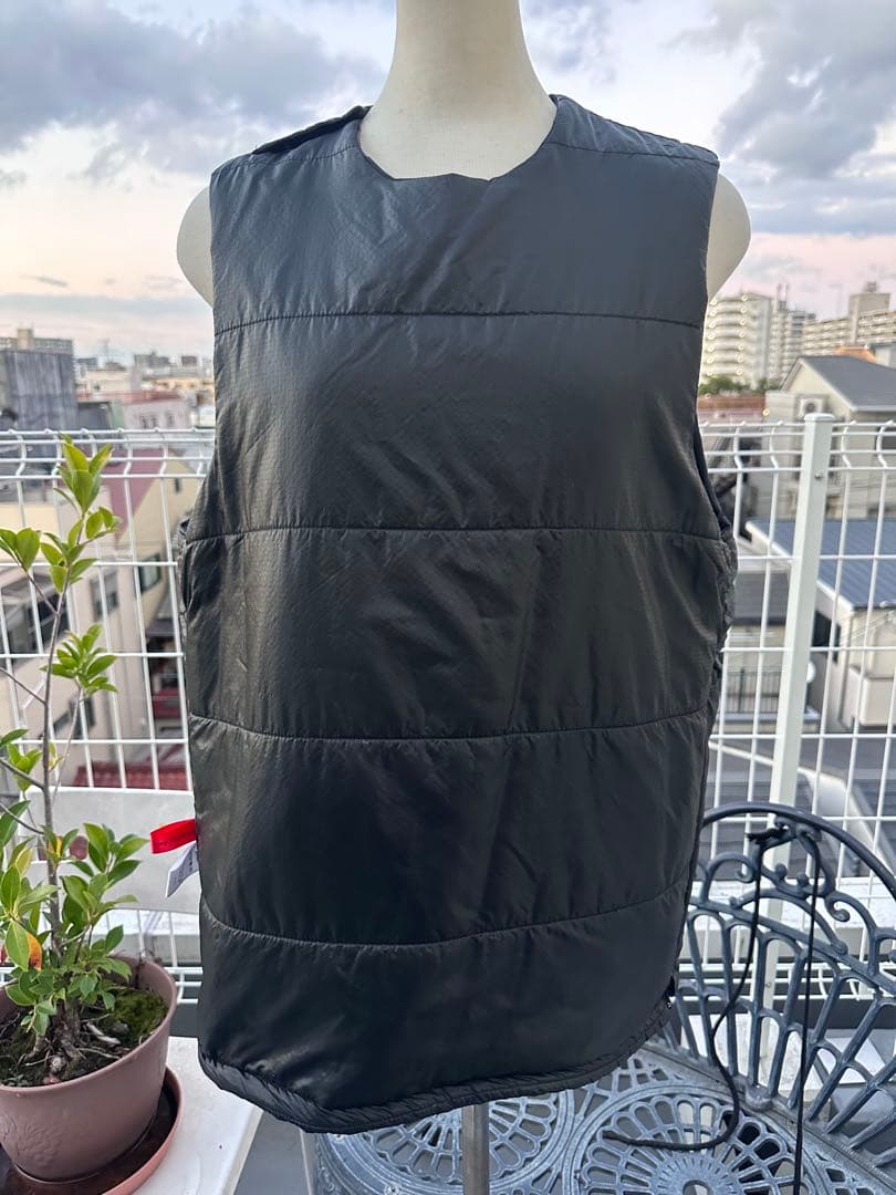 MONITALY Reversible Insulated Vest モニタリー