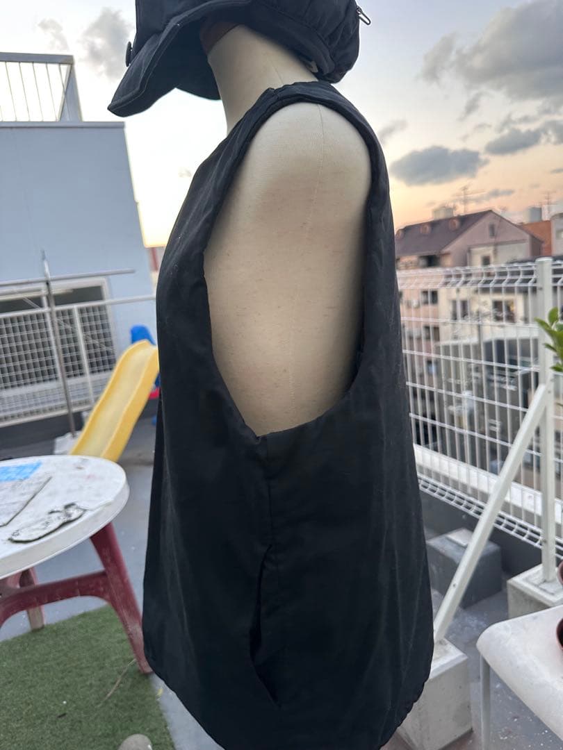 MONITALY Reversible Insulated Vest モニタリー