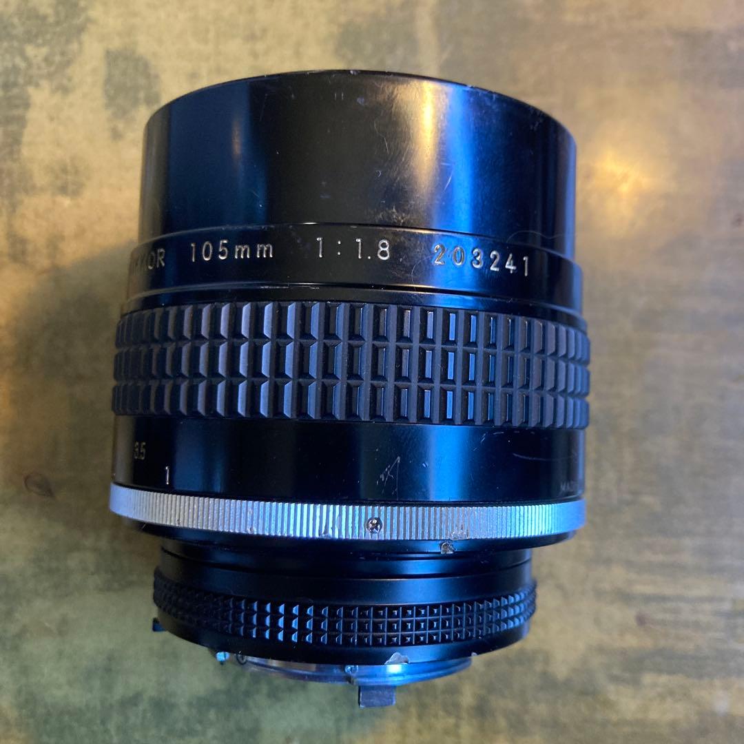 Nikon 105mm f/1.8 マニュアル 単焦点レンズ レンズキャップ付き