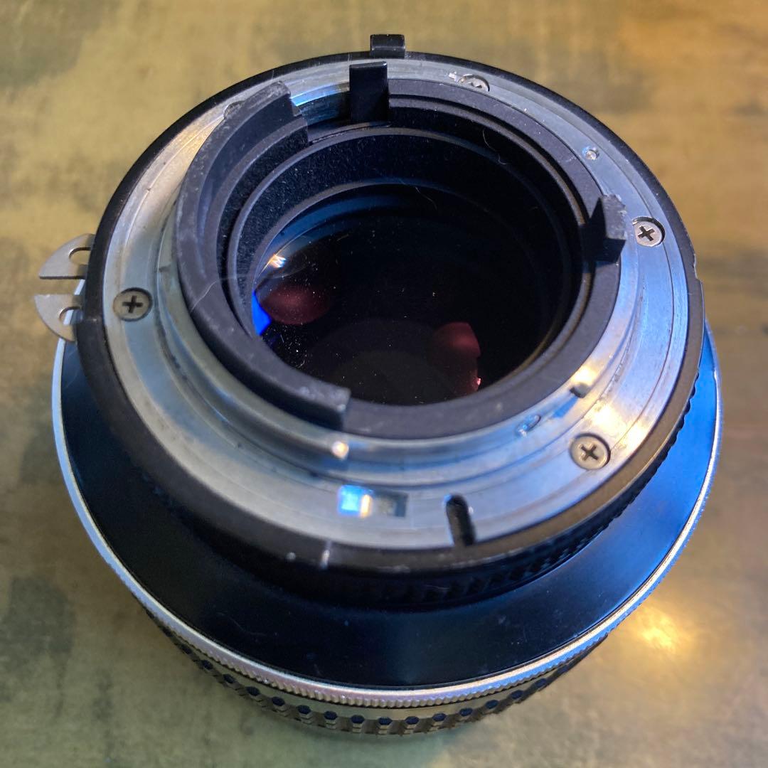 Nikon 105mm f/1.8 マニュアル 単焦点レンズ レンズキャップ付き