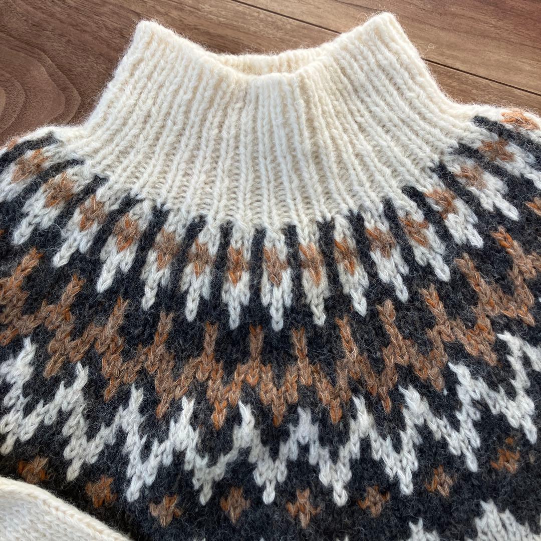 新品未使用かぐれペルーニットフェアアイル求心柄北欧暮らしの道具店sm2くらすこと