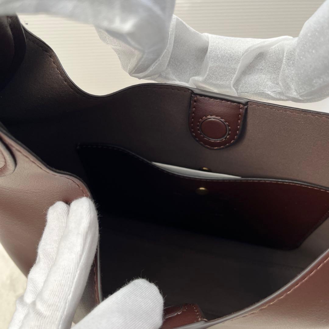 新品　コーチ　ハンドバック・トートバック