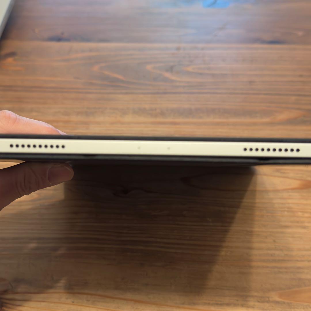 iPad Pro M2 12.9インチ Pencil、Smart Folio付き