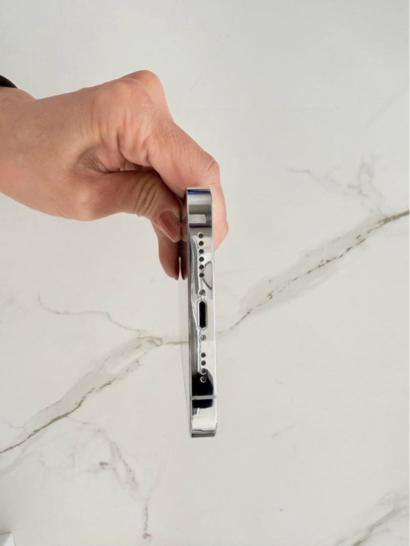 iPhone 14 Pro Max シルバー本体