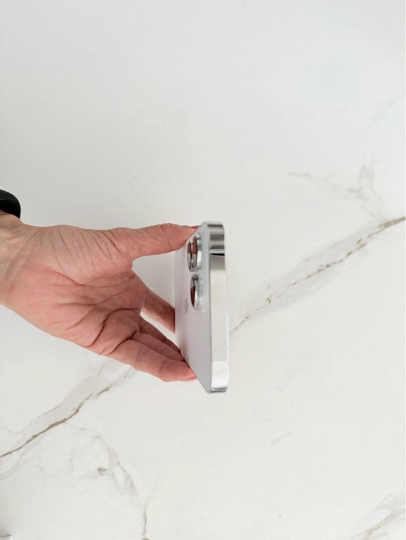 iPhone 14 Pro Max シルバー本体