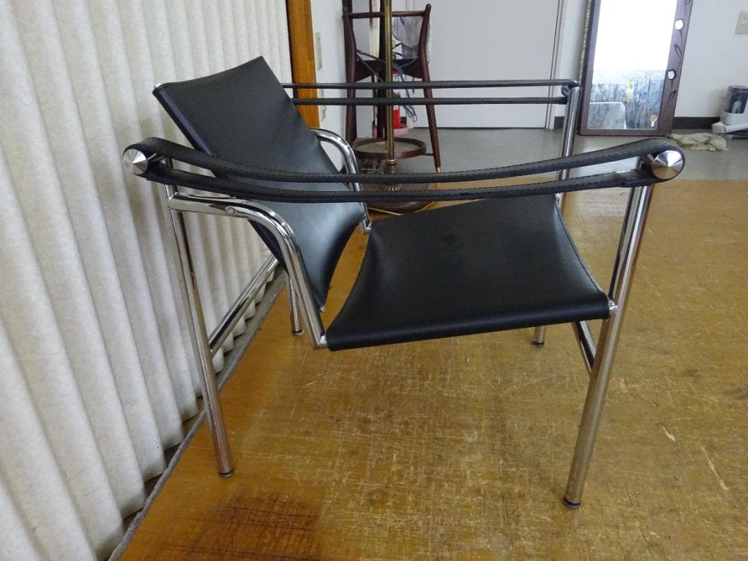 ル・コルビジェ　LC1/スリングチェア　リプロダクト品　本革