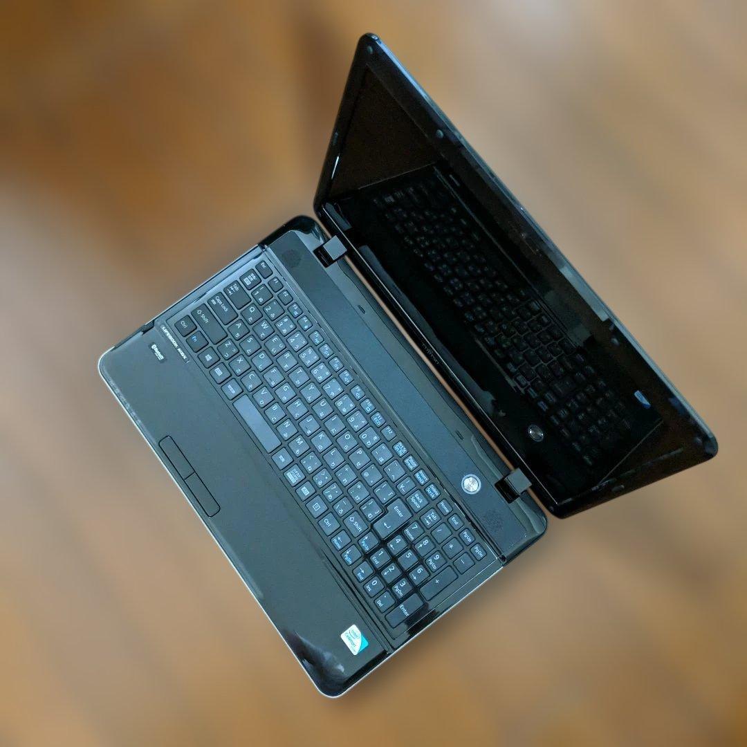 Fujitsu LIFEBOOK AH30/K PCケース付き 中古