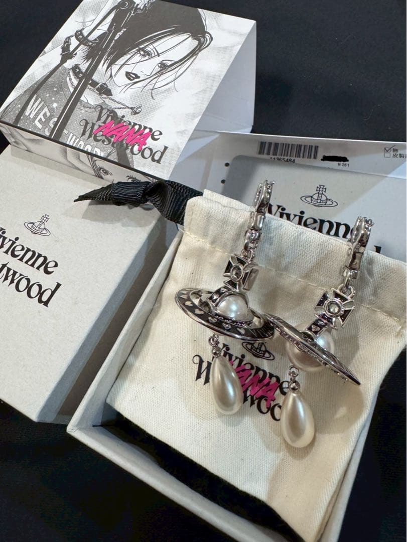 Vivienne Westwood × NANA コラボ ピアス