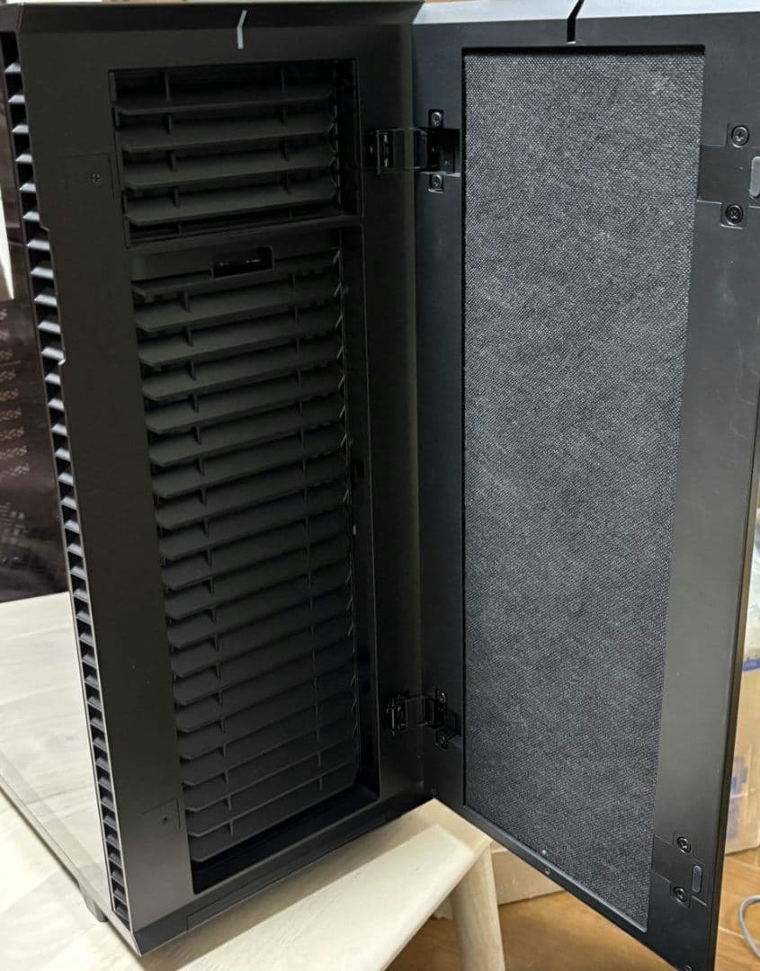 Fractal Define 7 XL フルタワー　PCケース