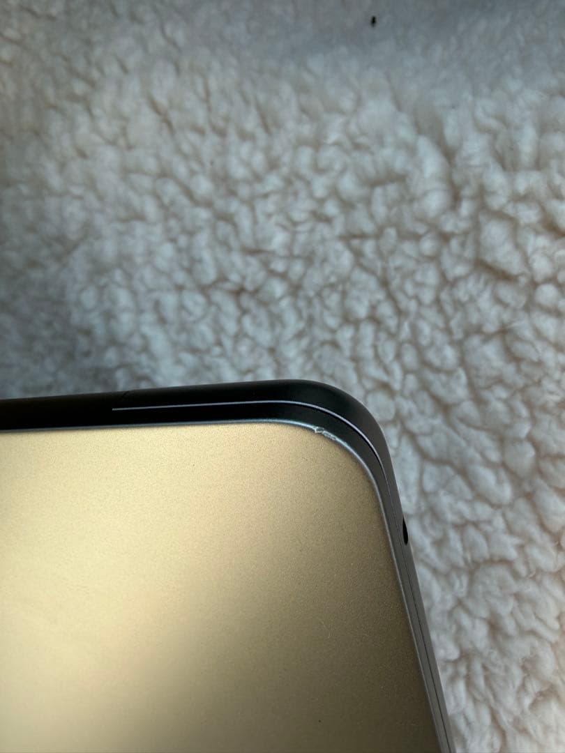 MacBook Air M2 13.6インチ 8GB/256GB