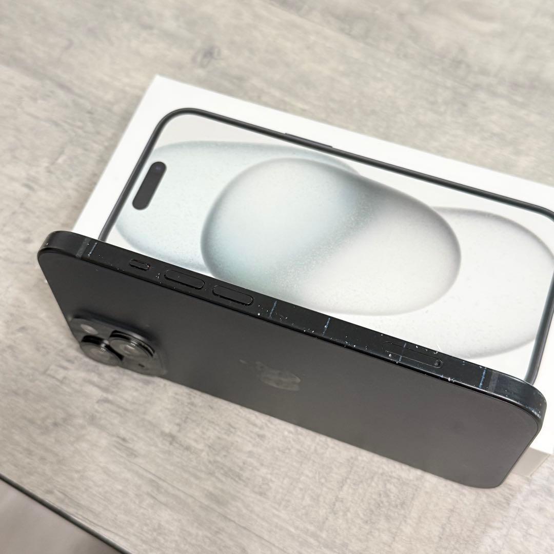 Apple iPhone 15本体 128GB SIMフリー