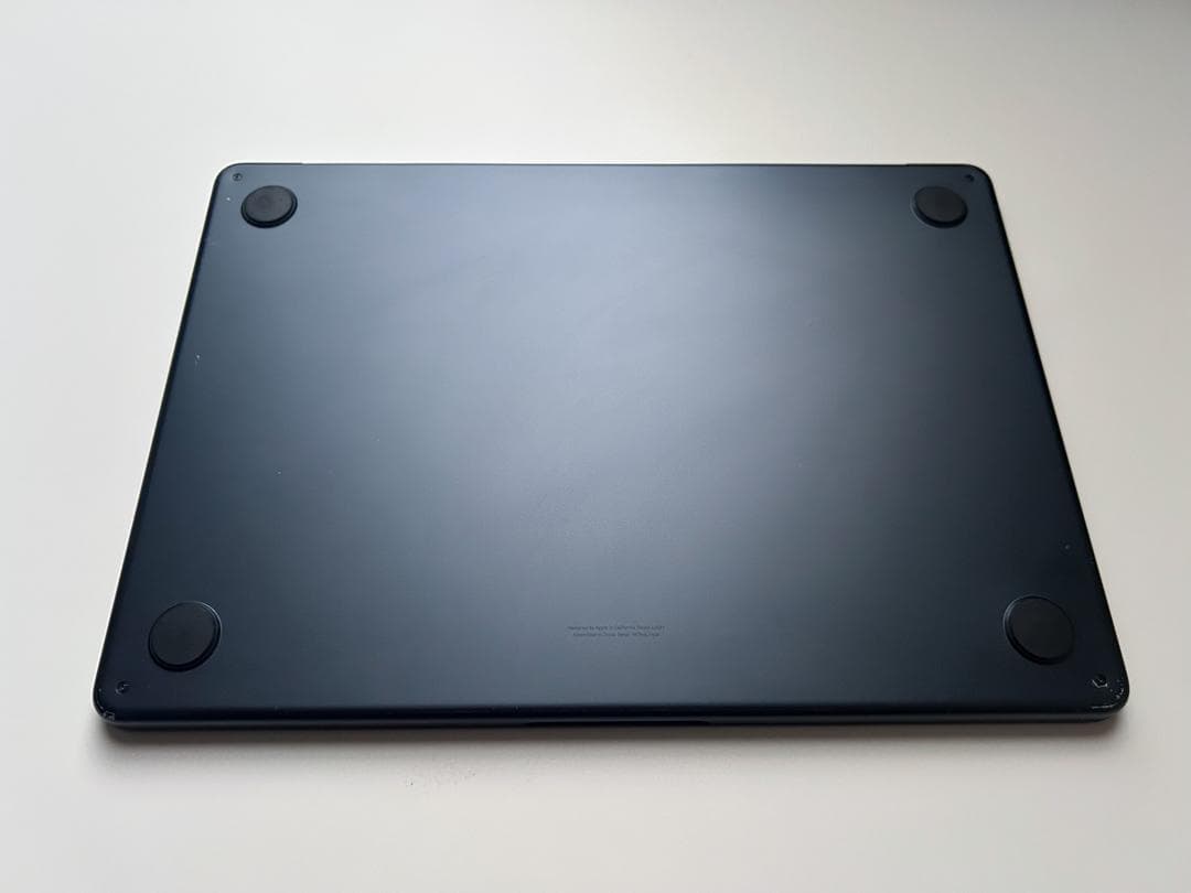 エ*ロ様 MacBook Air M2 13インチ 8GB 256GB ssd