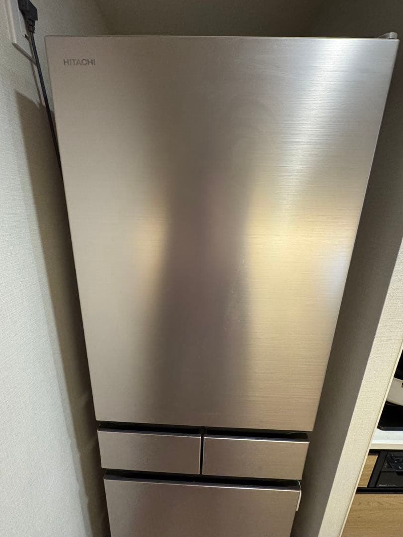 鶴*凪様 日立 冷蔵庫 ライトゴールド R-HWS47S-N 右開きタイプ　20
