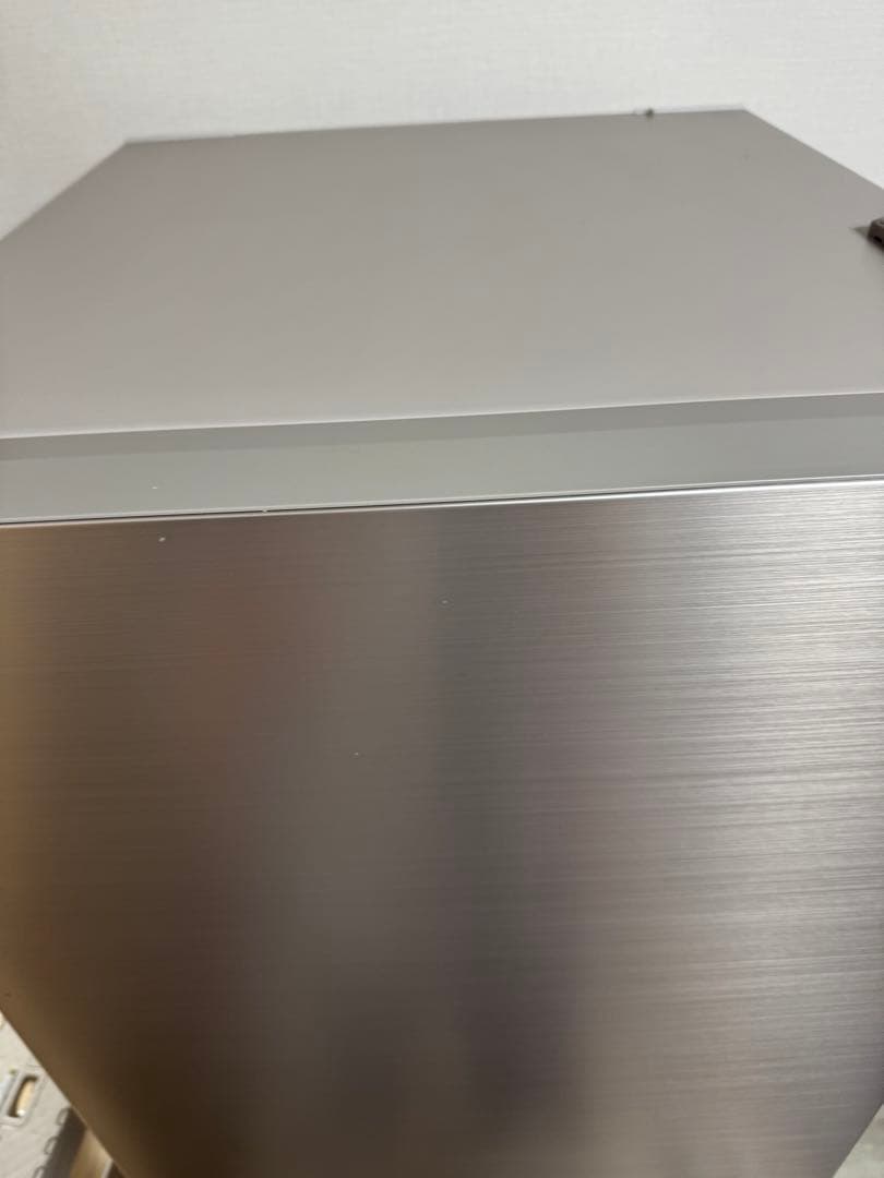 鶴*凪様 日立 冷蔵庫 ライトゴールド R-HWS47S-N 右開きタイプ　20