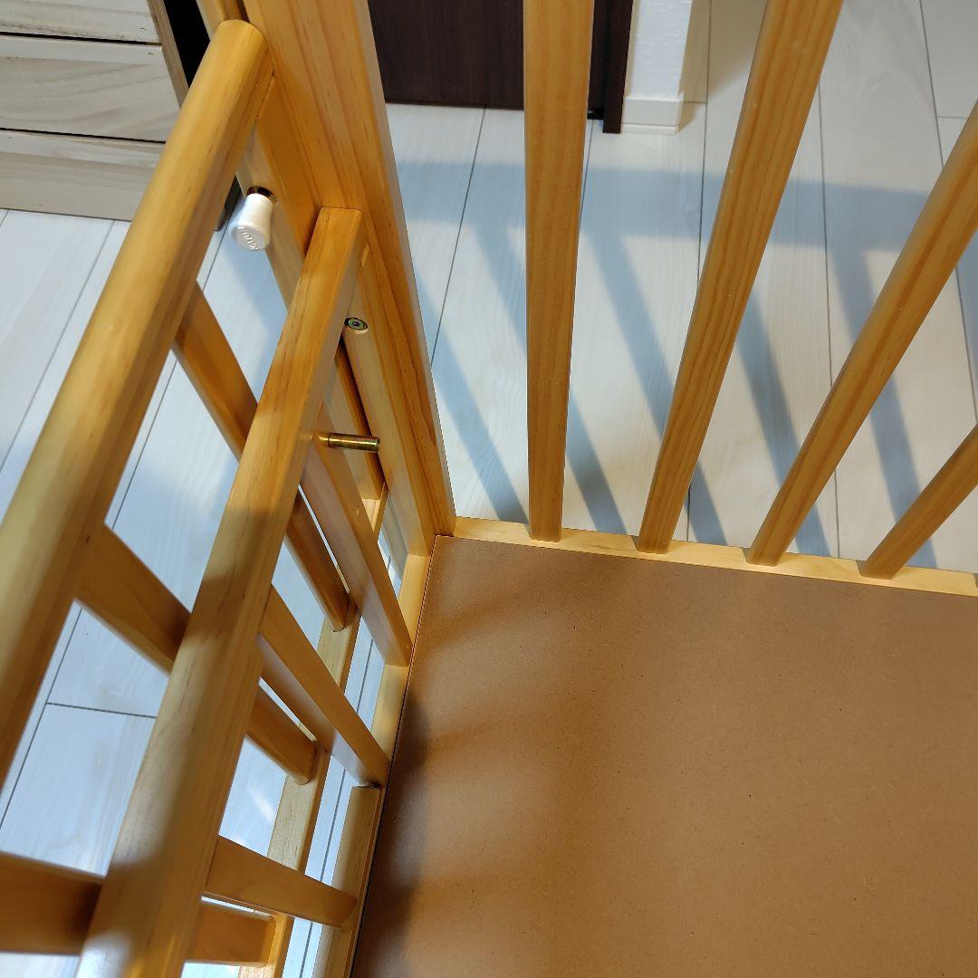 カトージ　木製ベビーベッド 下段収納付き