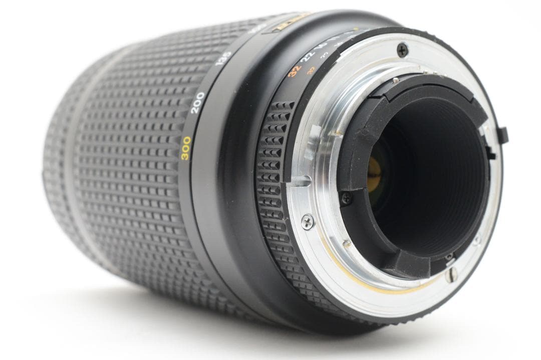 超美品　ニコン AF 70-300mm F4-5.6 箱付 説明書付 B570