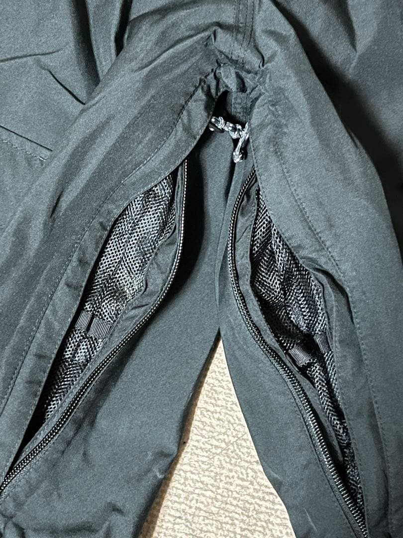 Burton バートン Gore-tex ゴアテックス スノーボードビブパンツ