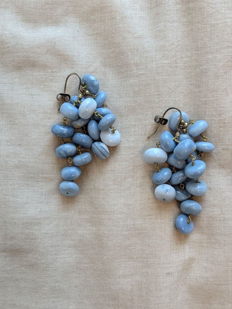 MURDER POLLEN　ブルーオパールピアス