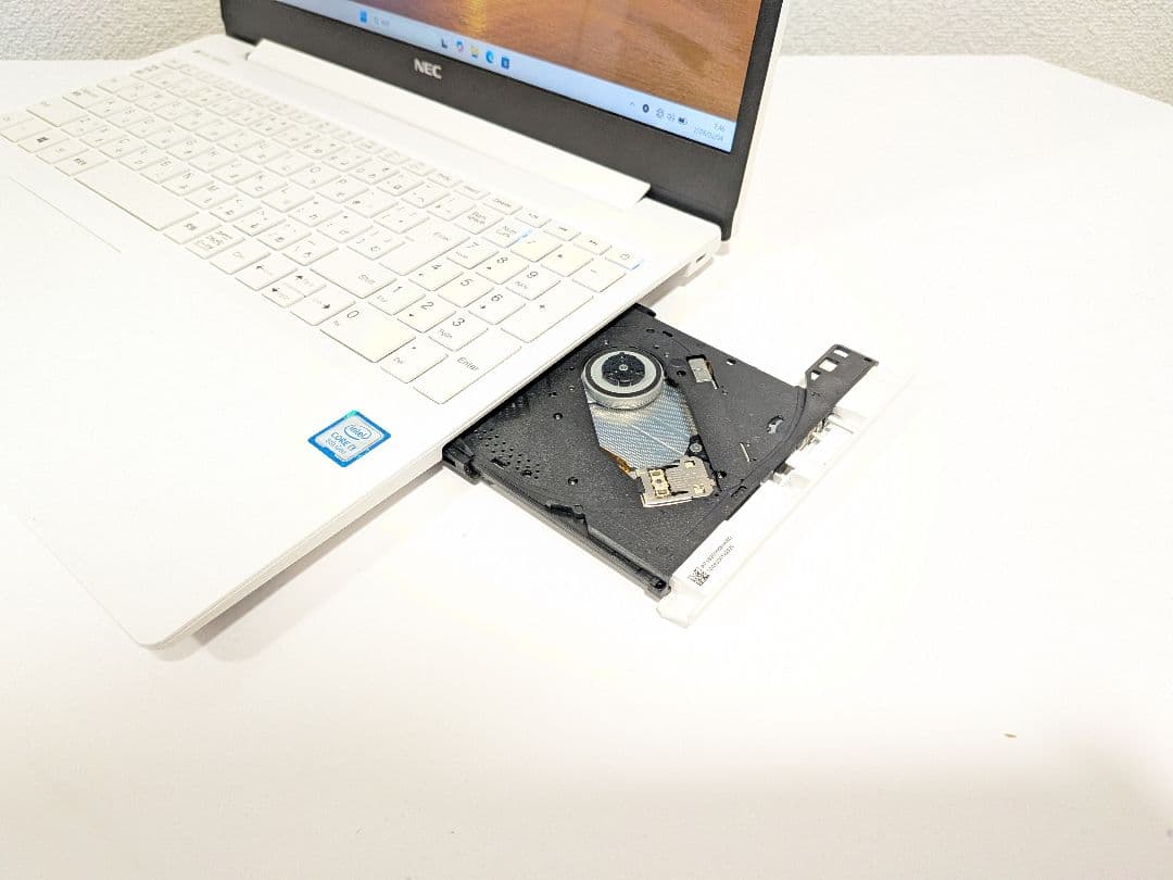 【美品】★NEC★Core i3★メモリ12GB★オフィス付★