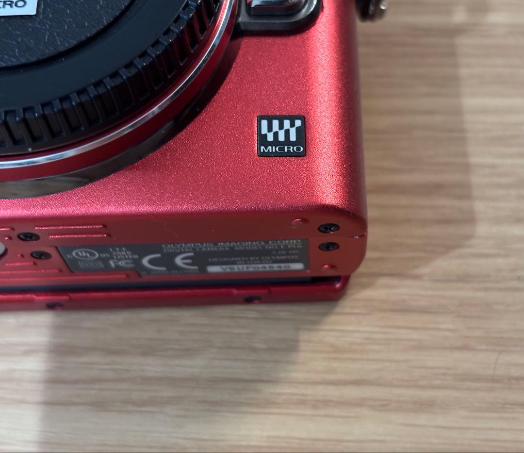 【美品】OLYMPUS PEN Lite E-PL6 ミラーレス一眼カメラ
