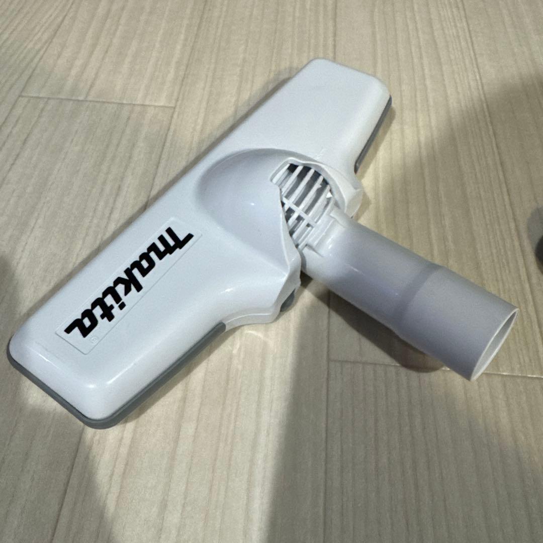 マキタ コードレス掃除機CL180 カプセル式 18V 本体のみ カバン付き