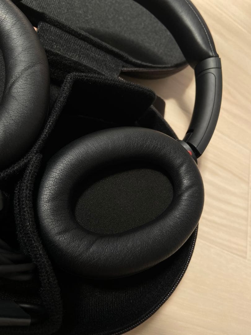 超美品SONY WH-1000XM4 ワイヤレスヘッドホン