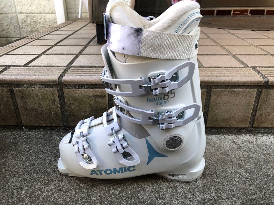 ATOMIC Hawx 85 Magna 女性用スキーブーツ