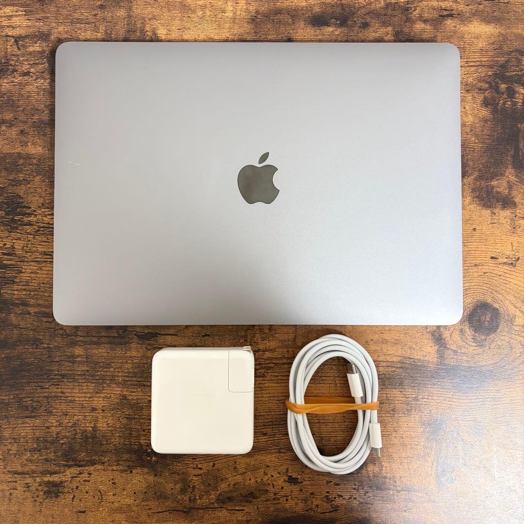 MacBook Pro 13インチ M2 メモリ16GB SSD512GB