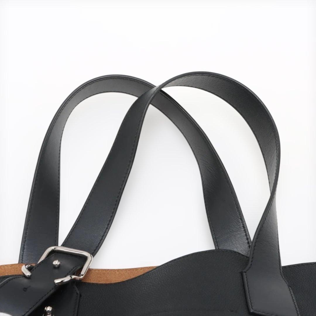 ロエベ アナグラム バックルトート レザー トートバッグ ブラック