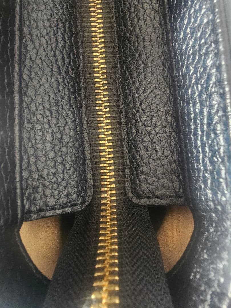 HushTug ブラック ジップミニトート