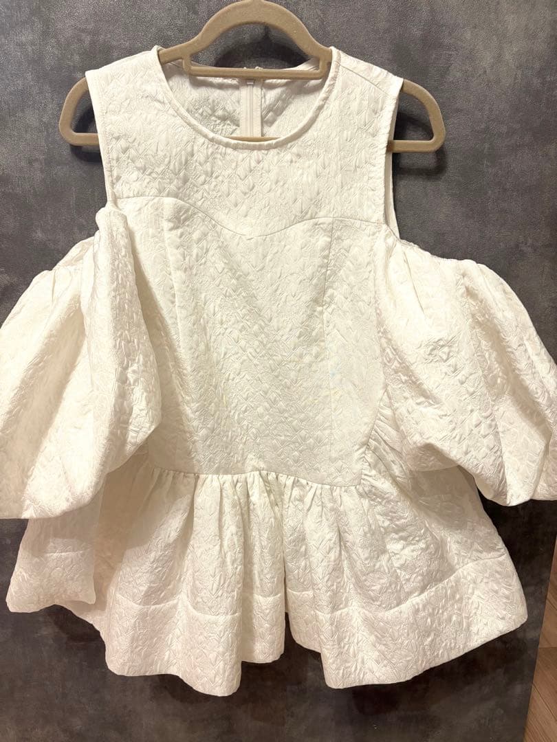 Bibiy. ビビィ　JOSEPHINE TOP White