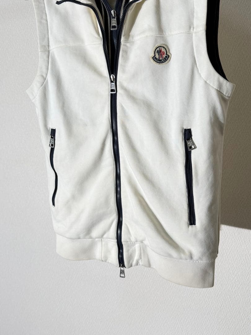 モンクレール ドッキングパーカーベスト