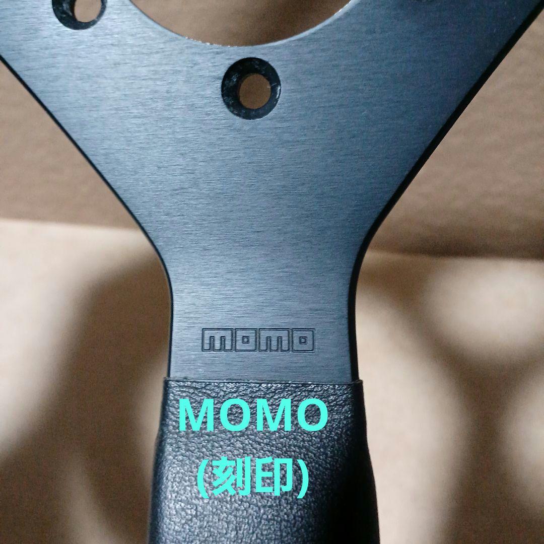 [中古品]　MOMO　ステアリング　(Made　in　Italy)　一種