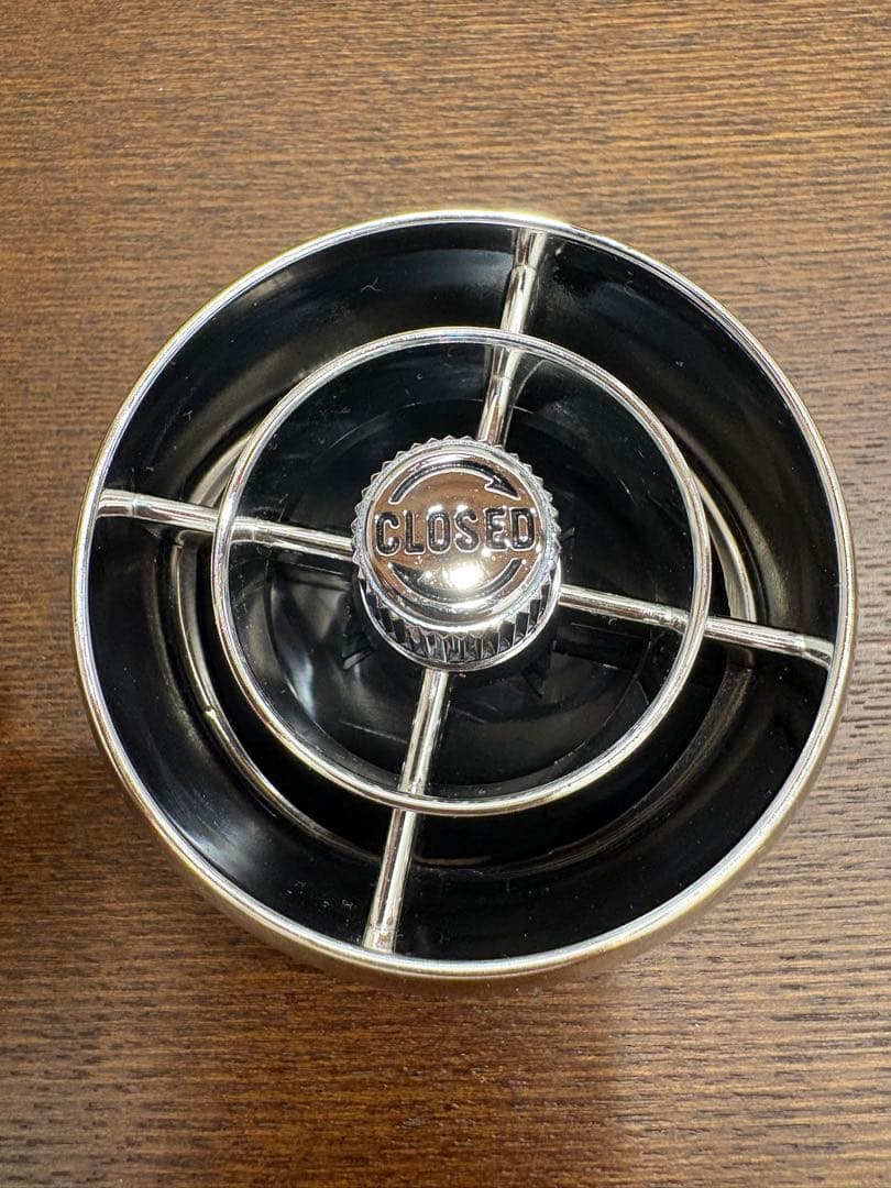 （美品）新型ジムニー　バスエアコン吹き出し口レトロ　シエラ　JB64 JB74