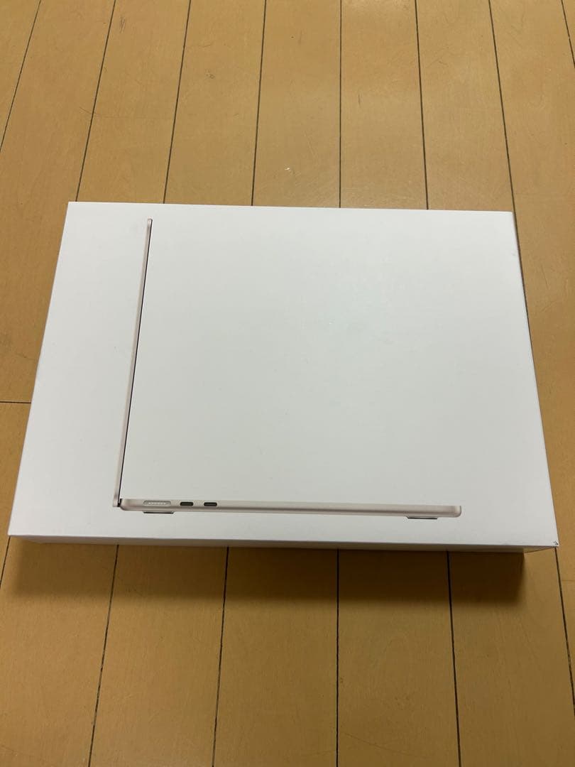MacBookAir M2 2022 8GB 256GB スターライト13インチ