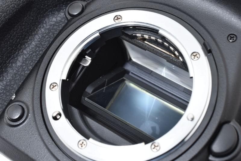 Nikon D750 デジタル一眼レフカメラ（付属品あり）