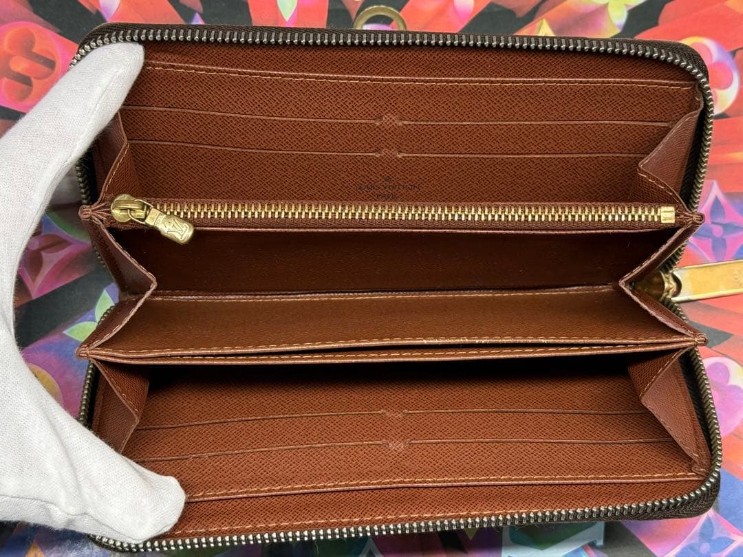 LOUIS VUITTONルイヴィトン　モノグラム　ジッピーウォレット　長財布