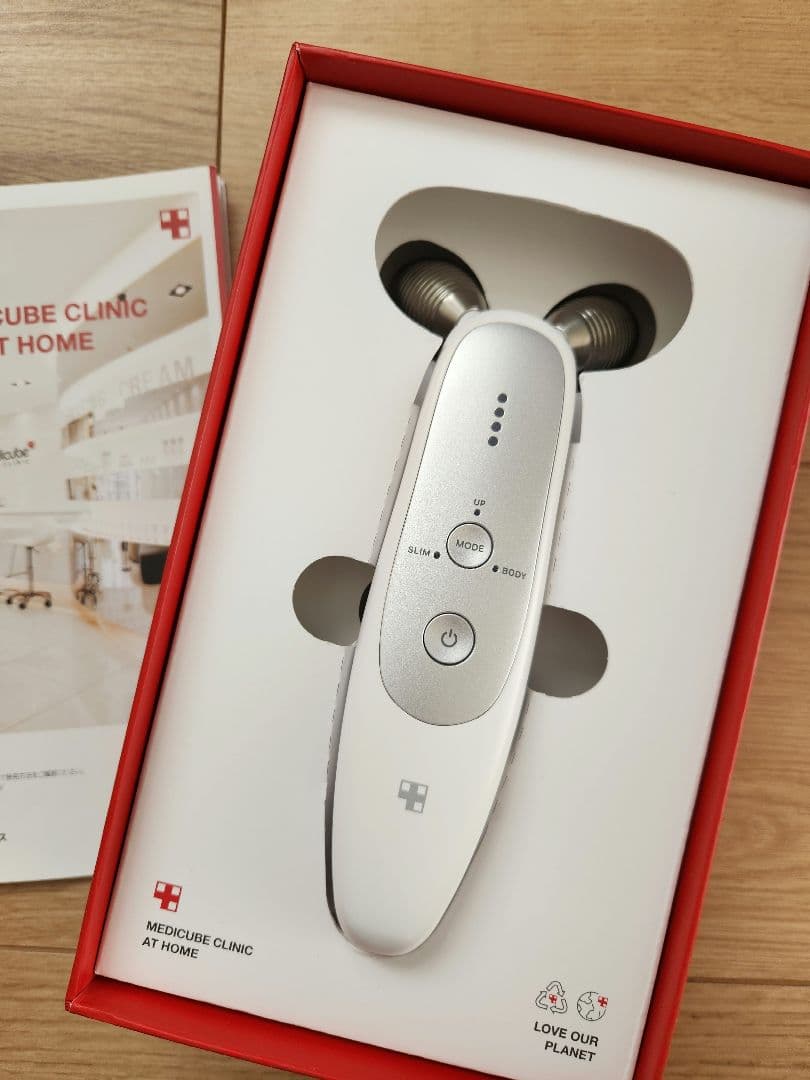 medicube AGE-R 美顔器 専用スタンド付き