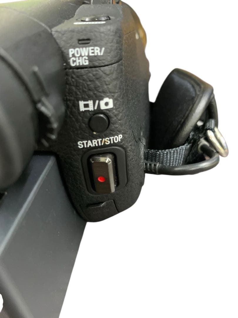 SONY FDR-AX100 4Kビデオカメラ ハンディカ ム1.0型センサー