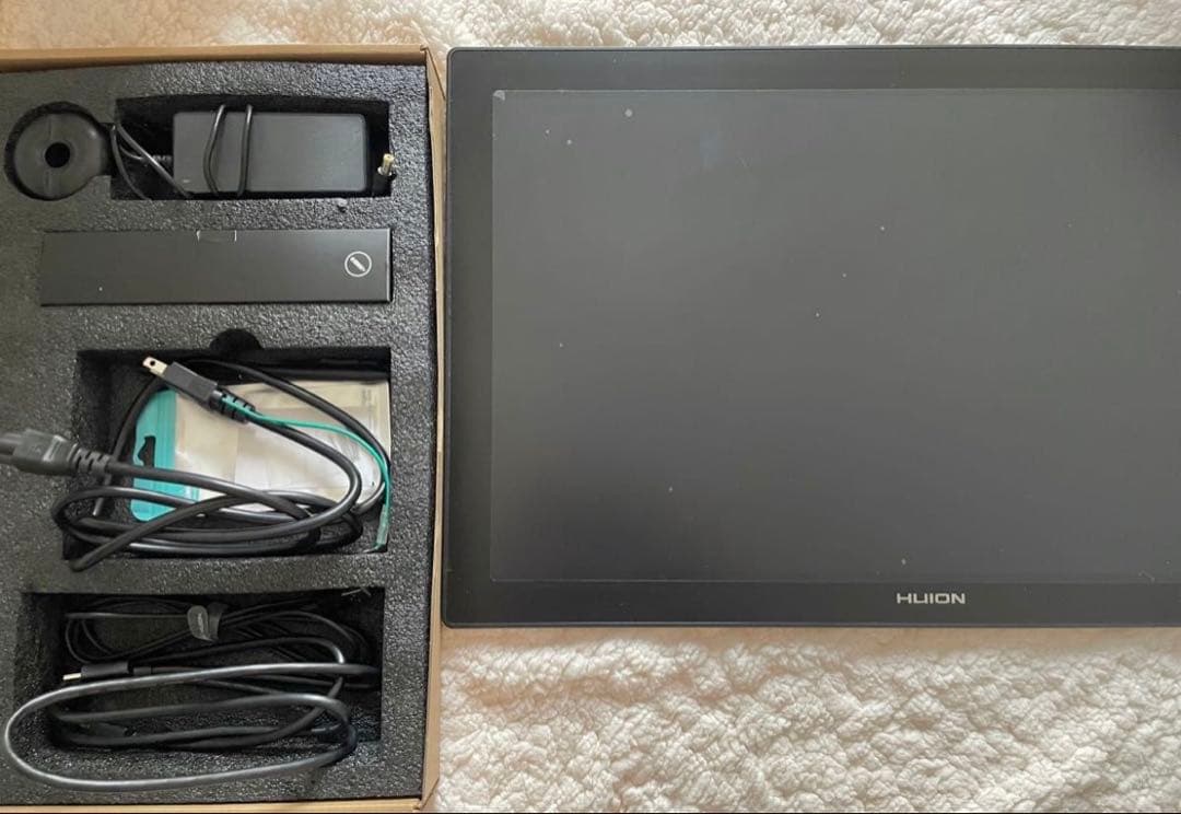 Kamvas Pro 24 (4K)＋HUION PW550S ペン セット