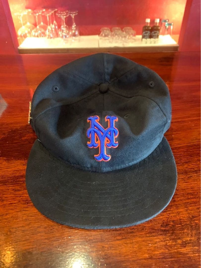 overwhelm hamburger × the cap