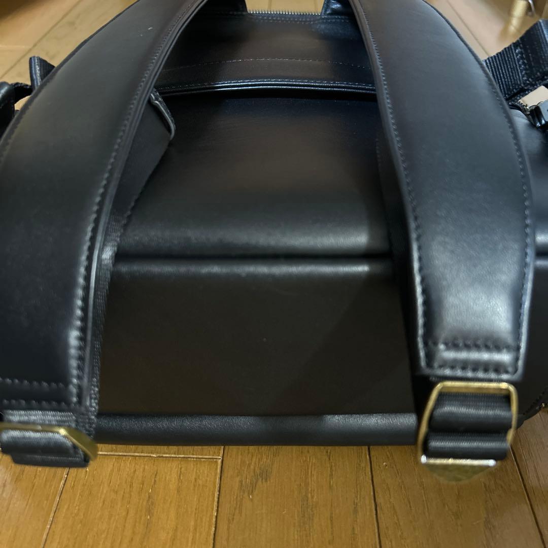 Evoon 本革マルチビジネスリュック　バックパック