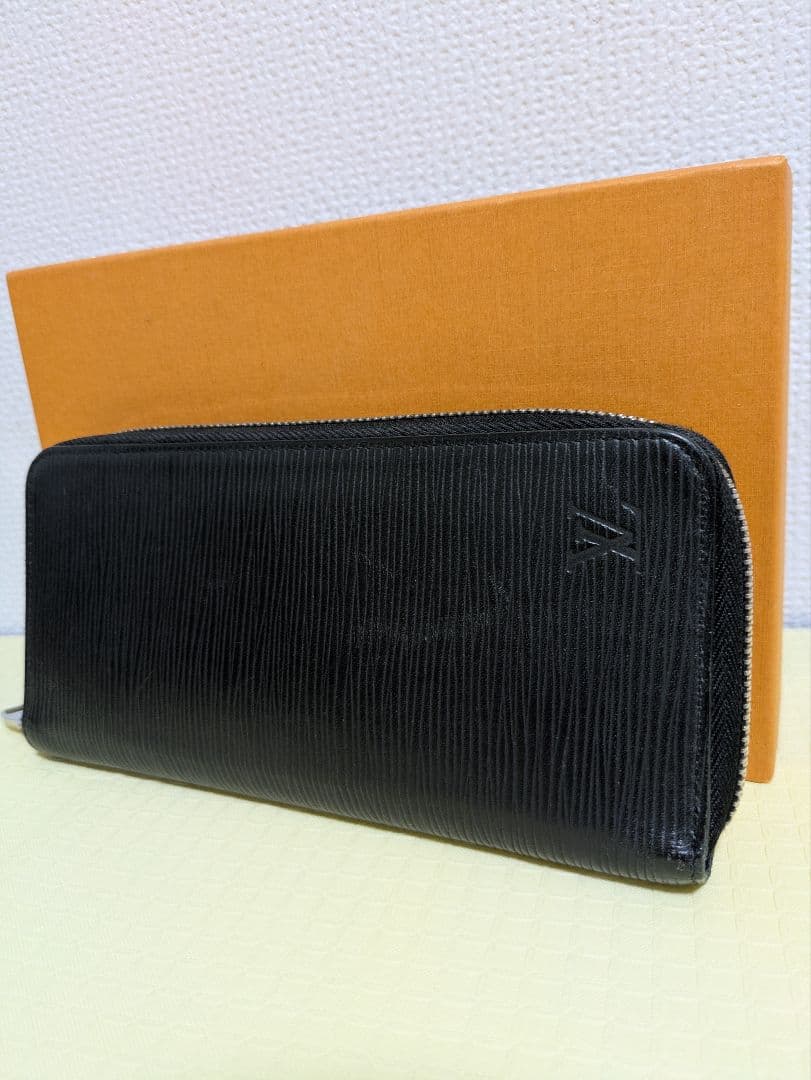 :確実本物:LouisVuittonエピ　ジッピーウォレット　ヴェルティカル