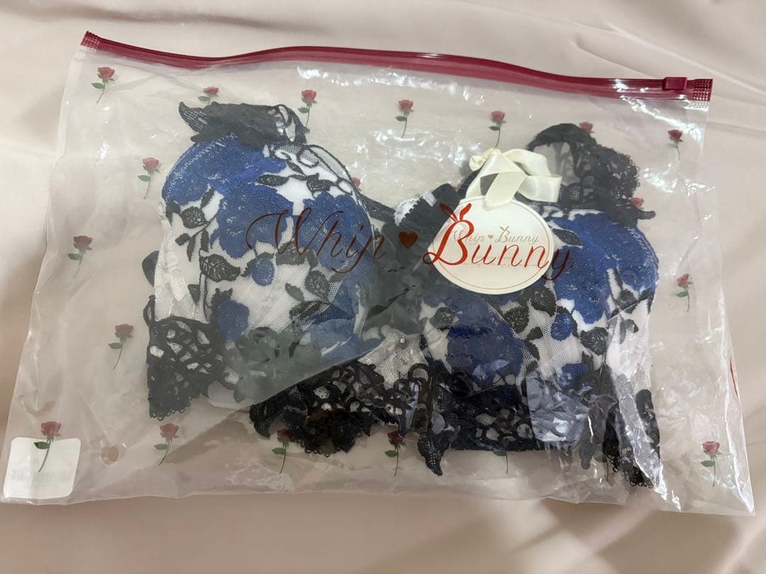 【希少レア大人気】ゴージャスシャインローズチョーカーブラ＆Tバック【B75】青