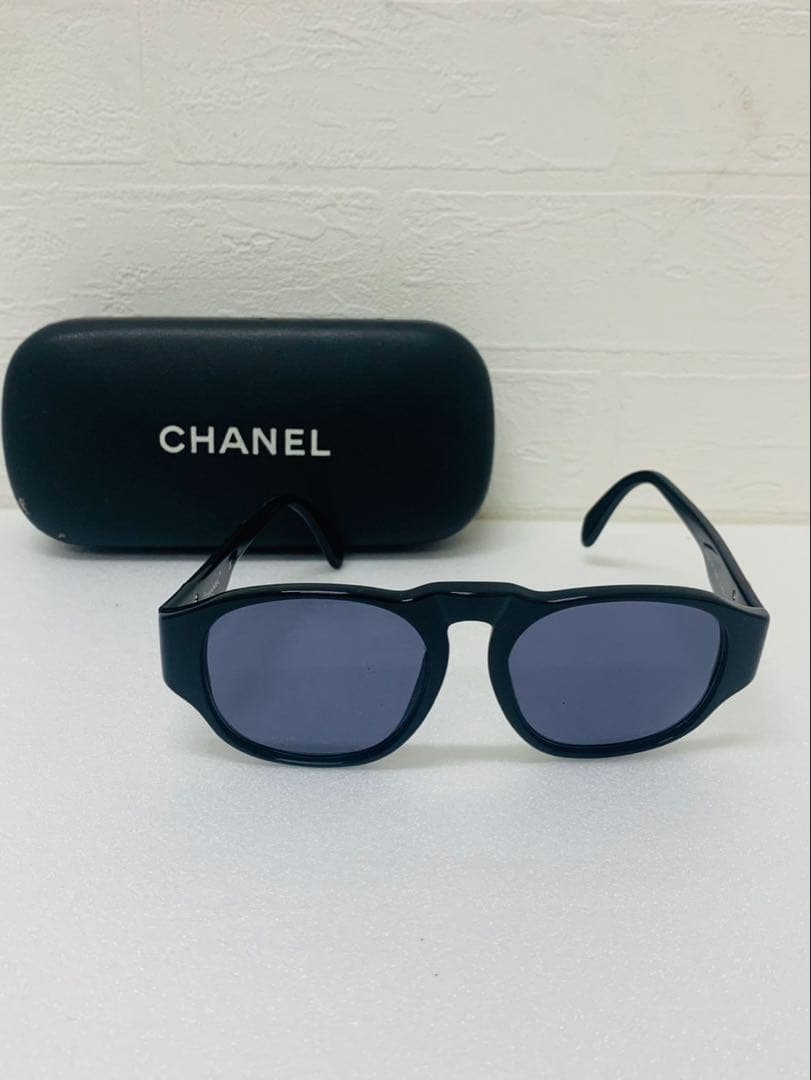 CHANEL シャネル サングラス 黒 ブラック ココマーク ゴールドロゴ