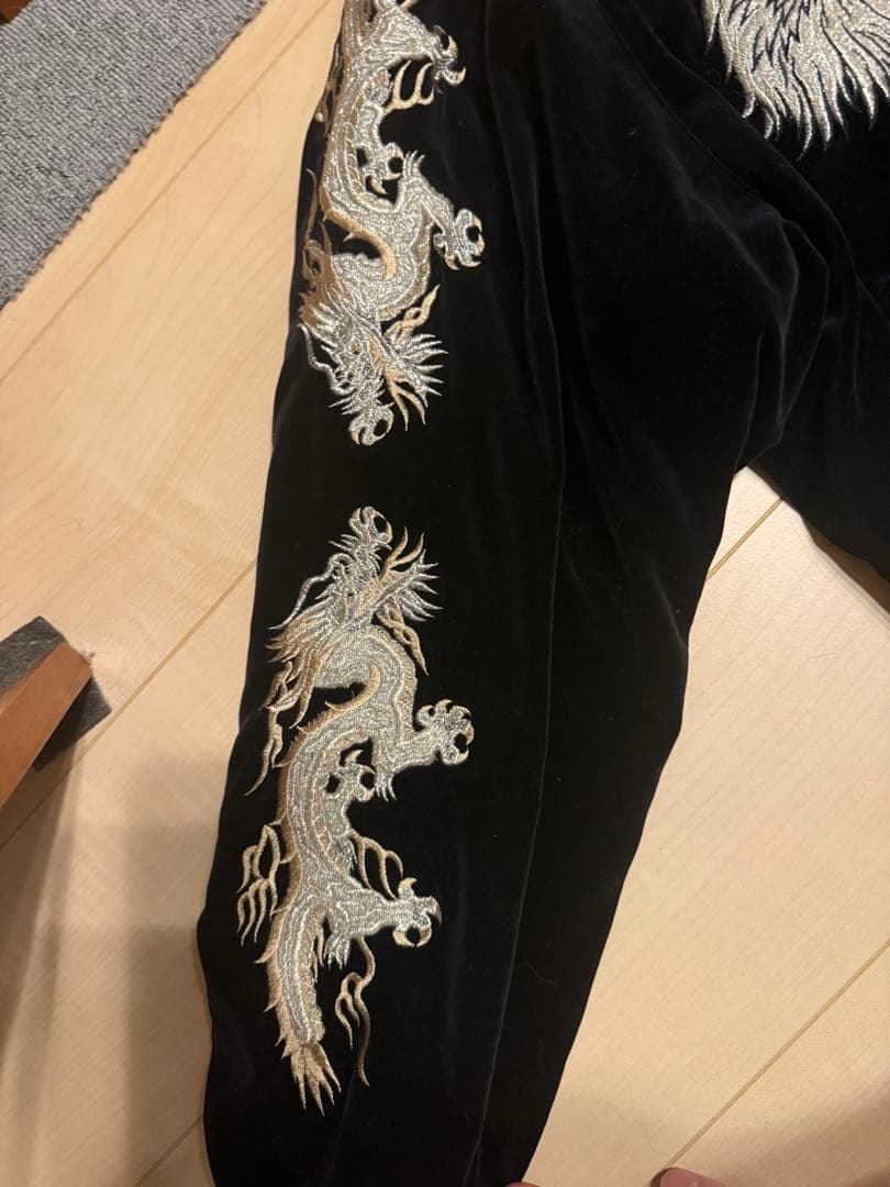 ベルベット スカジャン 鷲と龍 刺繍