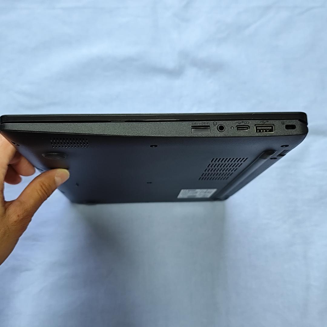 富士通 FMVChromebook FCB143FB