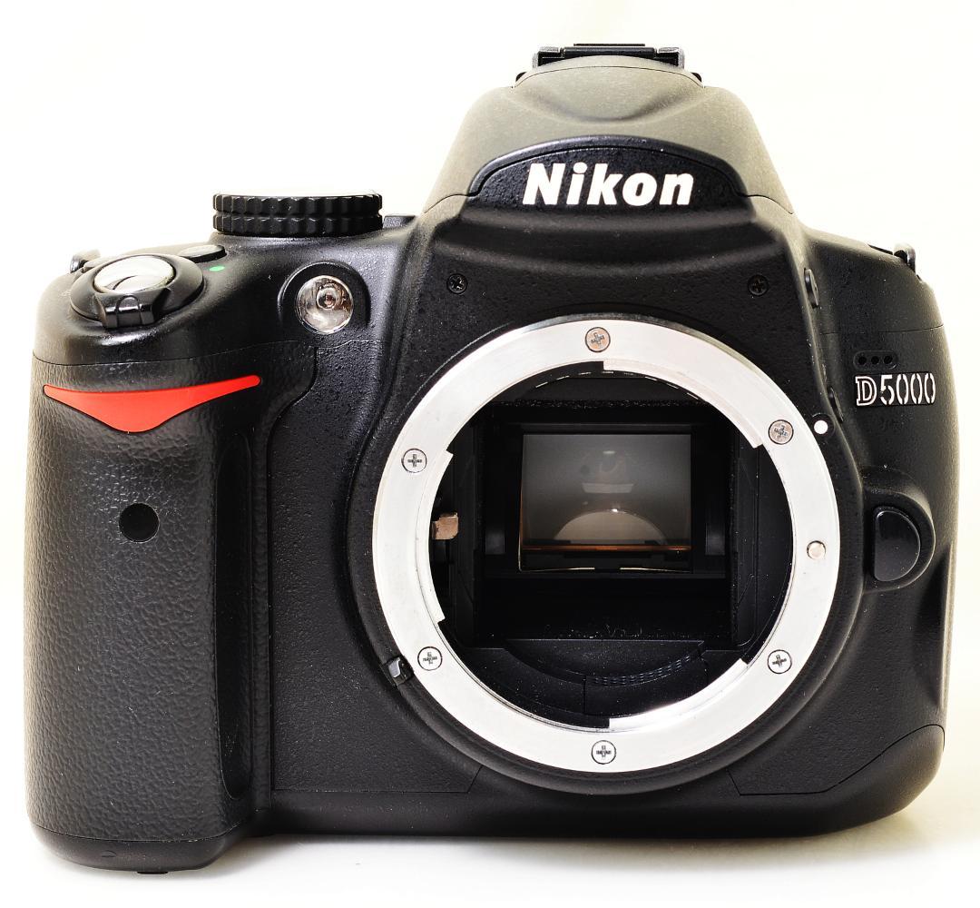 ニコン Nikon D5000♡動画撮影・自撮・スマホ転送可♡手振れ補正付レンズ