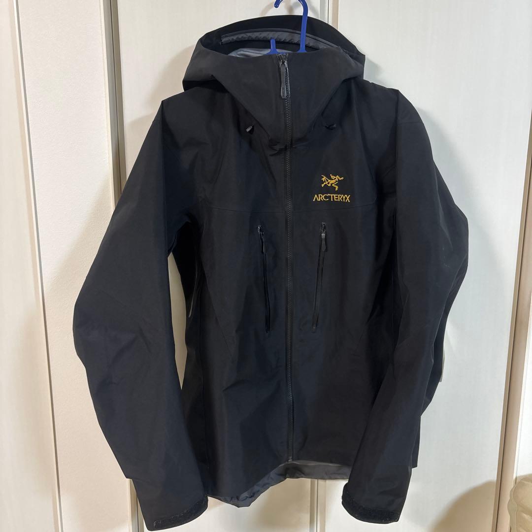 秀岳荘購入　Arc'teryx Alpha SV Jacket 24K Sサイズ