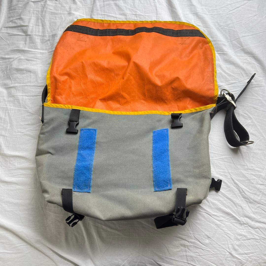 バッグ R.E. LOAD messenger bag gray